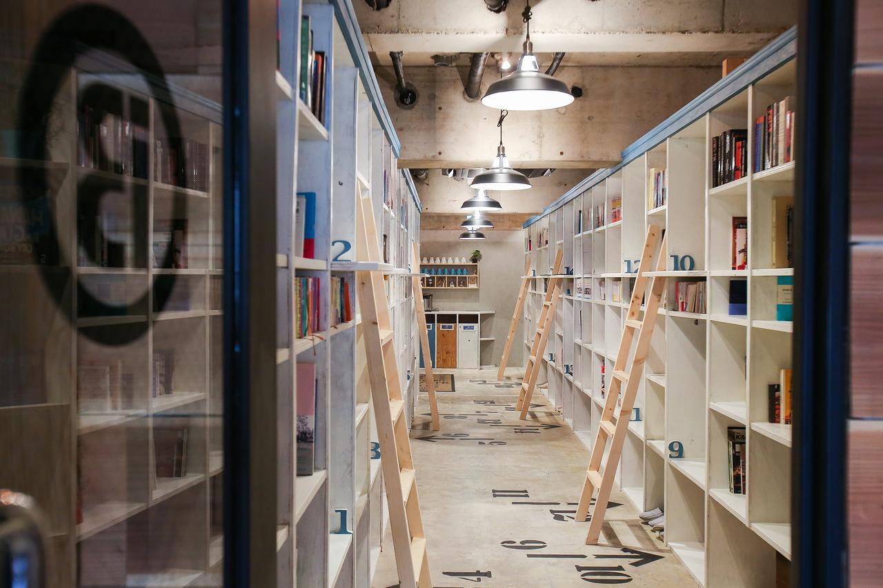 Bnbplus Niigata Book Inn Екстериор снимка