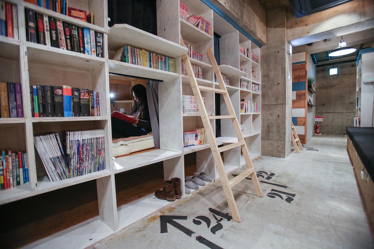 Bnbplus Niigata Book Inn Екстериор снимка